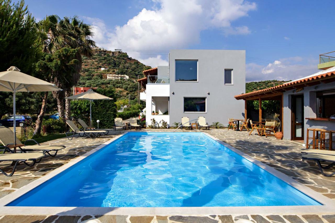 Irida Guesthouse By The Pool Plakias Buitenkant foto